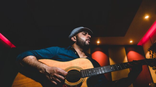 Rohan Solomon Releases New Track Inspired By Loneliness During The Corona Lockdown