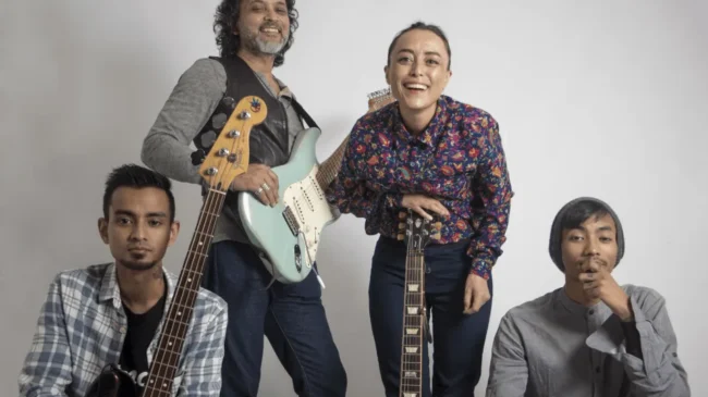 The Champions of Bringing Back The Blues – Soulmate’s “Give Love” is Irresistibly Groovy