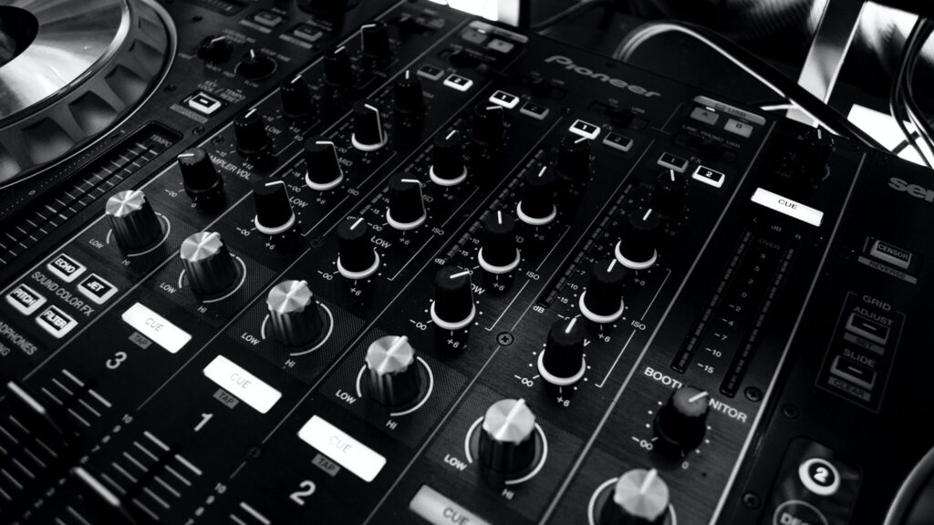 TuneCore Has Changed the Music Distribution Game With It’s Unlimited Release Pricing Plans