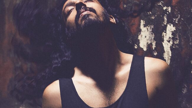 Abhinav Saxena’s Latest EP ‘Other Side Of Light’ Makes You Traverse Through Different Realms of Life  