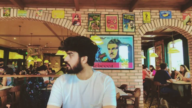 Acing The Streaming Game with the Laid Back Vibe - 'In Memories' by Electronic Artist Augan