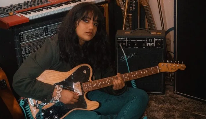 Tarini's Symphony of Serenity Through Debut EP "From These Cracks A Flower Grew"