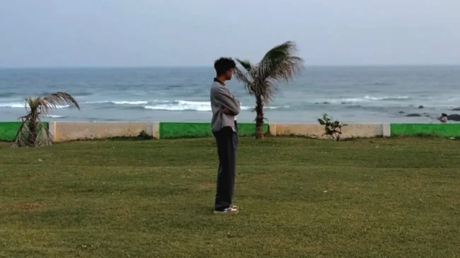 Rayjew's 'Birds of a Feather': A Bold, Eclectic Hip-Hop Debut