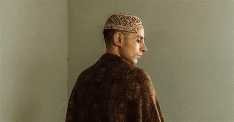 Tarun Balani Makes a Museum of His Grief And Exhibits It In 'Kadahin Milandaasin'