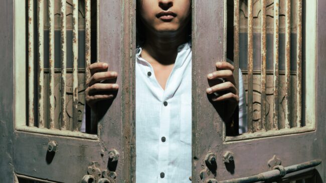 Gandhar Is Vibrant On His New EP "Doors"