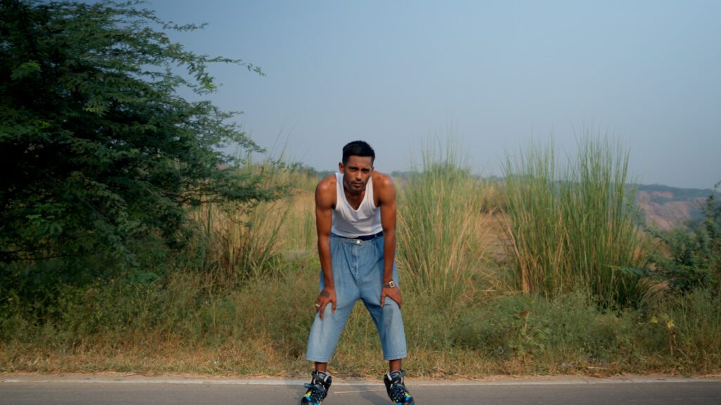 "Sunflowers & Dreams": Max Kate's EP Is a Raw, Reflective Glimpse into His Life