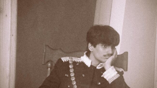 Shauharty’s Metaphorical Grave-Digging Through Jazz and R&B Mixtape 'Farookh'