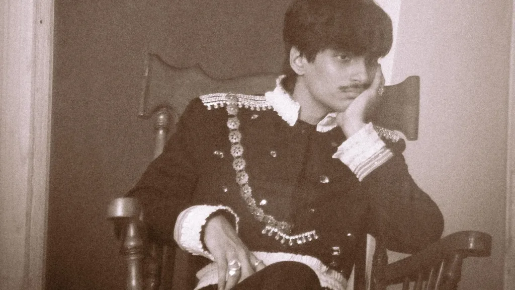 Shauharty’s Metaphorical Grave-Digging Through Jazz and R&B Mixtape 'Farookh'