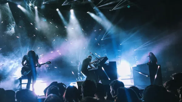 Are Payment Delays Silencing the Voices of Independent Music? 16 Are Payment Delays Silencing the Voices of Independent Music