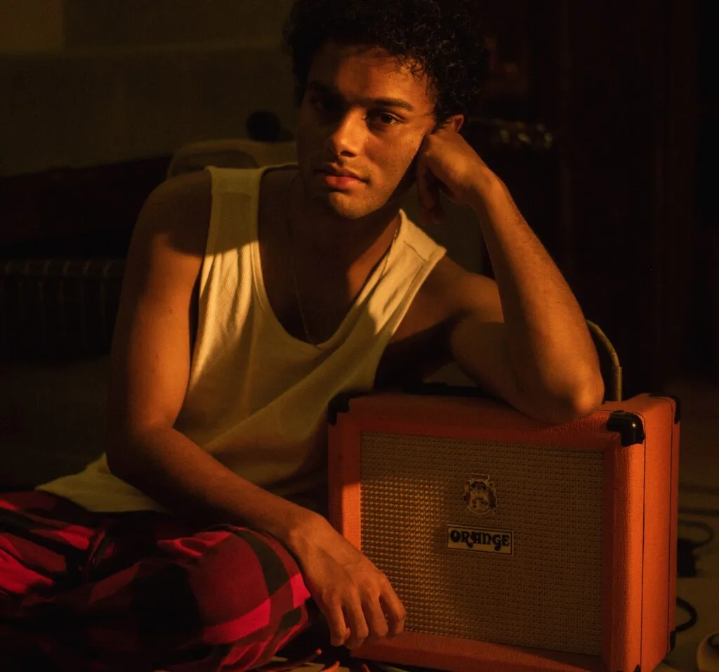 Copy of DSC 8668 copy 1 Himanshu’s Land of the Free Explores Belonging Through Gentle Acoustic Artistry
