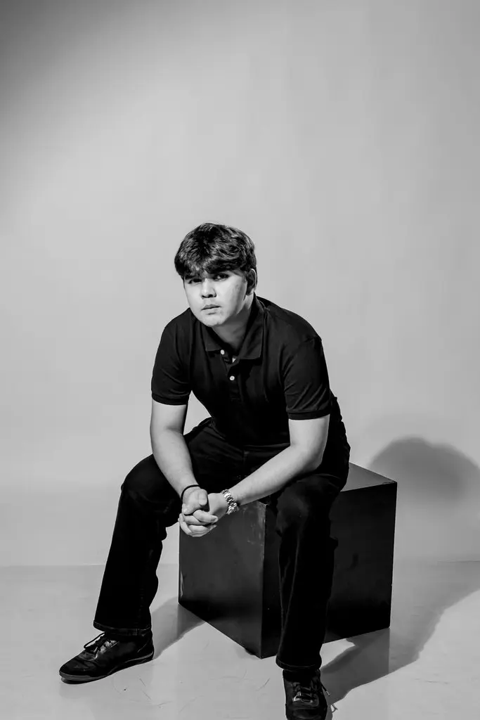 Aamir’s 'The Essence of Timing:' Unpretentious, Warm Indie-Jazz Built on Songwriting Depth 22 Aamir’s 'The Essence of Timing:' Unpretentious, Warm Indie-Jazz Built on Songwriting Depth